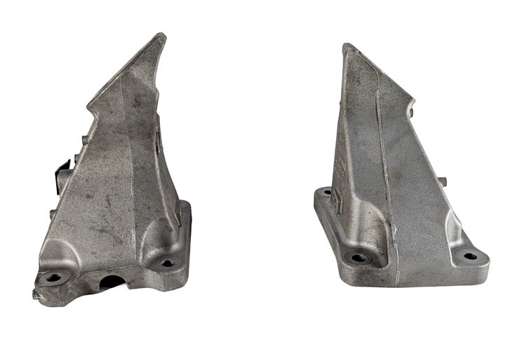 Thumbnail 2: 2017 LAND ROVER DISCOVERY L462 3.0L AJ126 LEFT/RIGHT ENGINE MOUNT BRACKET SET/2