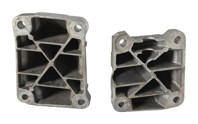 Thumbnail 6: 2017 LAND ROVER DISCOVERY L462 3.0L AJ126 LEFT/RIGHT ENGINE MOUNT BRACKET SET/2