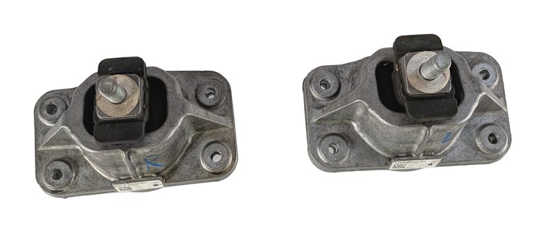 Thumbnail 6: 2017 LAND ROVER DISCOVERY L462 3.0L AJ126 LEFT/RIGHT ENGINE MOTOR MOUNT SET/2