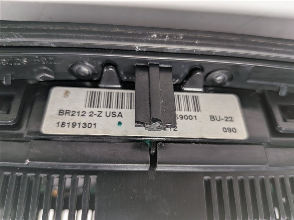 Thumbnail 8: 10-13 MERCEDES E CLASS (A207 C207 W207 W212) FRONT TEMPERATURE CLIMATE CONTROL