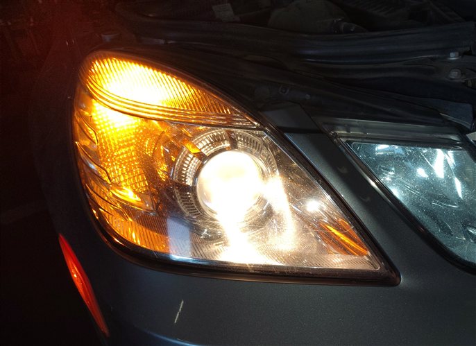 Thumbnail 2: 2010-2013 MERCEDES BENZ E300 E350 E400 E550 (W212) RIGHT HALOGEN HEADLIGHT LAMP
