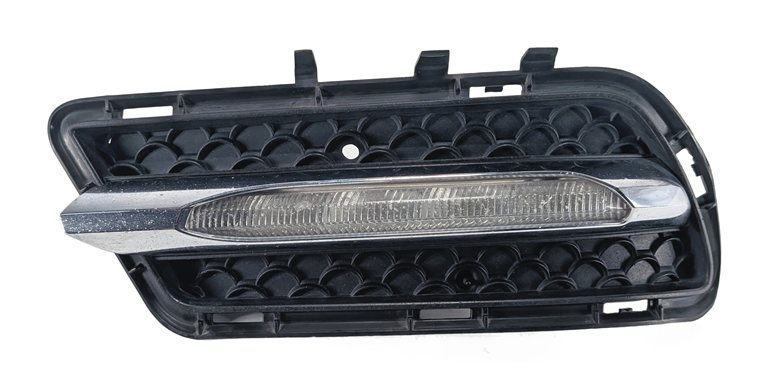 10-13 MERCEDES E300 E350 E400 E550 (W207 W212) LEFT FRONT DRL LED FOG LIGHT LAMP