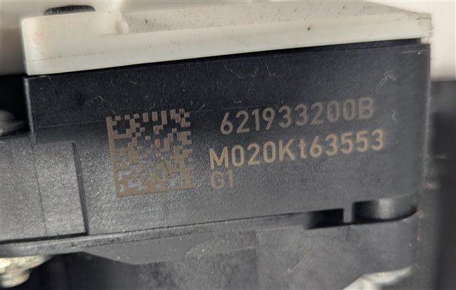 Thumbnail 8: 12-16 MERCEDES E CLS CLASS (W212 W218) LEFT DRIVER SEATBELT RETRACTOR (Black)