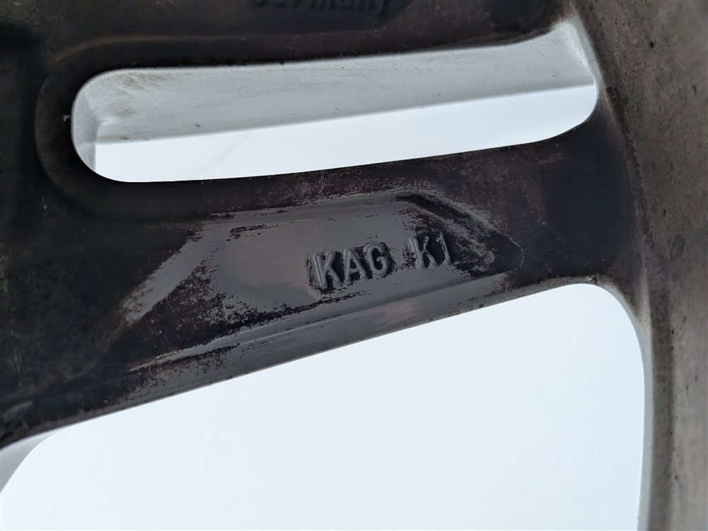 Thumbnail 6: 2011 MERCEDES E550 (W212) SEDAN REAR 18x9 10-SPOKE ALUMINUM AMG WHEEL RIM