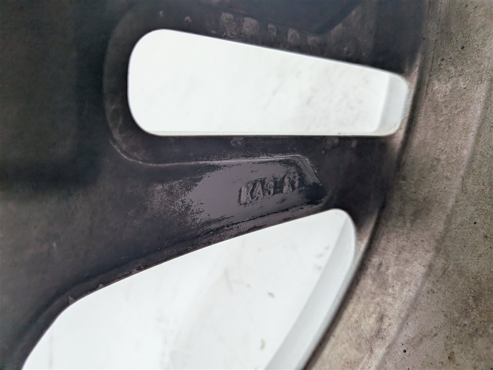 Thumbnail 10: 2011 MERCEDES E550 (W212) SEDAN REAR 18x9 10-SPOKE ALUMINUM AMG WHEEL RIM