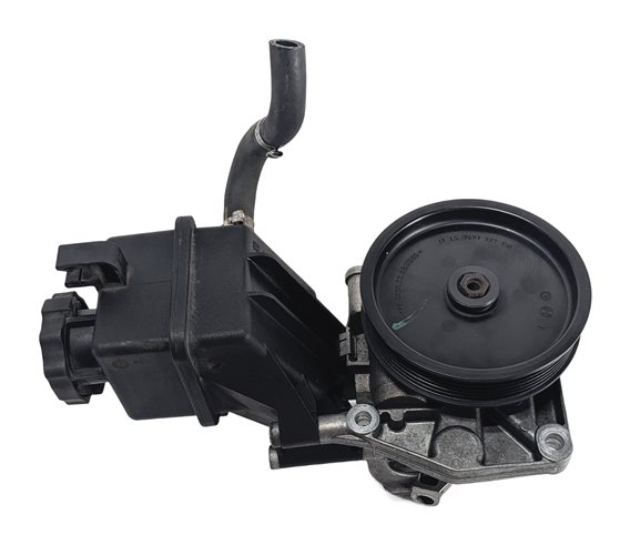 Thumbnail 2: 12-20 MERCEDES E350 SLC43 SLK350 W212 W172 POWER STEERING PUMP PULLEY RESERVOIR