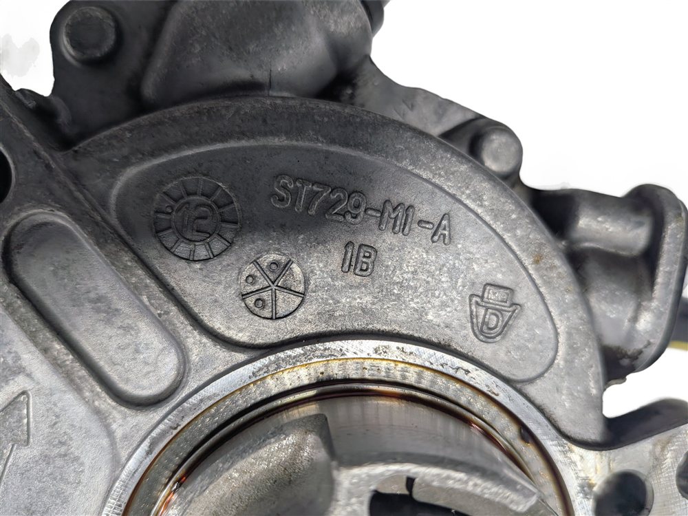 Thumbnail 8: 2012-2020 MERCEDES C E GLC CLS SLK (W204 W212 W213 W218 X253) BRAKE VACUUM PUMP