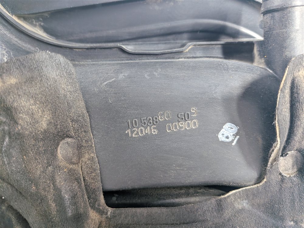 Thumbnail 7: 12-18 MERCEDES C E GLK (W204 W207 X204) 3.5L M276 ENGINE UPPER INTAKE MANIFOLD