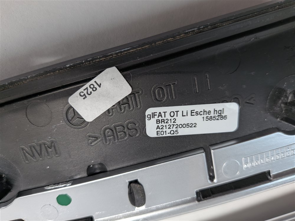 Thumbnail 4: 2012 MB E350 W212 INTERIOR DOOR DASH CENTER CONSOLE TRIM SET/10 w/SWITCHES (Ash)