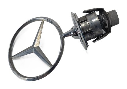 Thumbnail 5: 2012 MERCEDES E350 (W212) FRONT HOOD STAR ORNAMENT EMBLEM BADGE LOGO