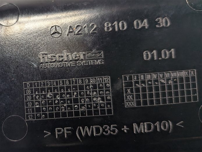 Thumbnail 7: 2012 MERCEDES E350 (W212) CENTER CONSOLE ASHTRAY ASH TRAY INSERT LINER BIN