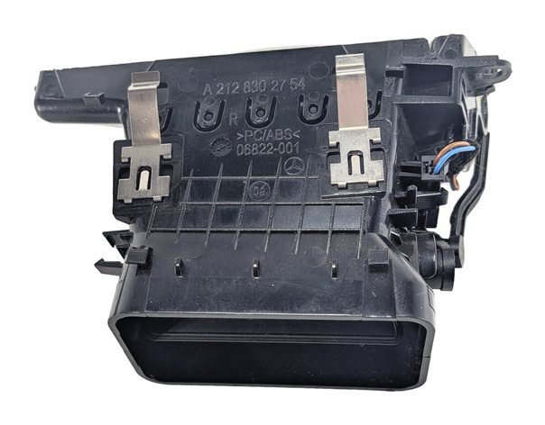 Thumbnail 4: 2012 MERCEDES E350 W212 FRONT RIGHT PASSENGER DASH HEAT AIR AC VENT (Black)
