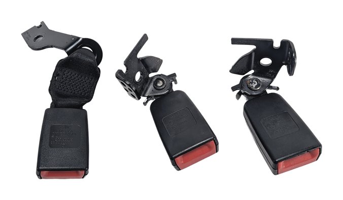 Thumbnail 2: 2012 MERCEDES E350 W212 REAR LEFT/CENTER/RIGHT SEATBELT BUCKLE SET/3 (Black)