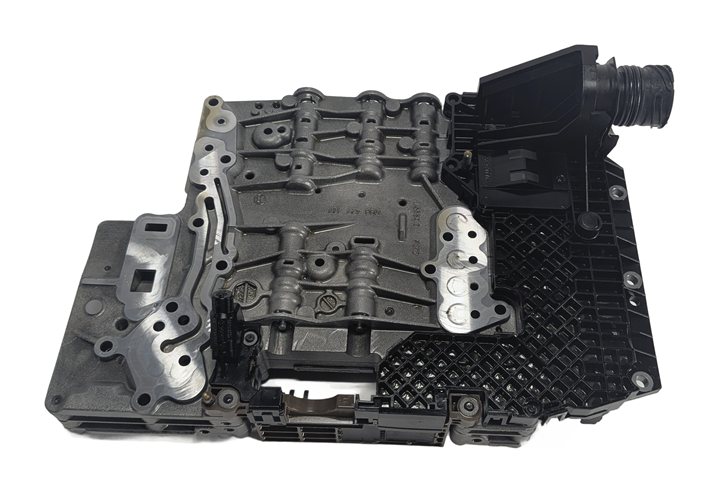 Thumbnail 3: 07-11 BMW 135i 335i (E87 E90) 3.0L 6HP-19 TRANSMISSION VALVE BODY MECHATRONIC