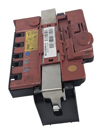 Thumbnail 6: 2011 BMW 335I (E90) 3.0L REAR POSITIVE BATTERY TERMINAL POWER DISTRIBUTION BLOCK