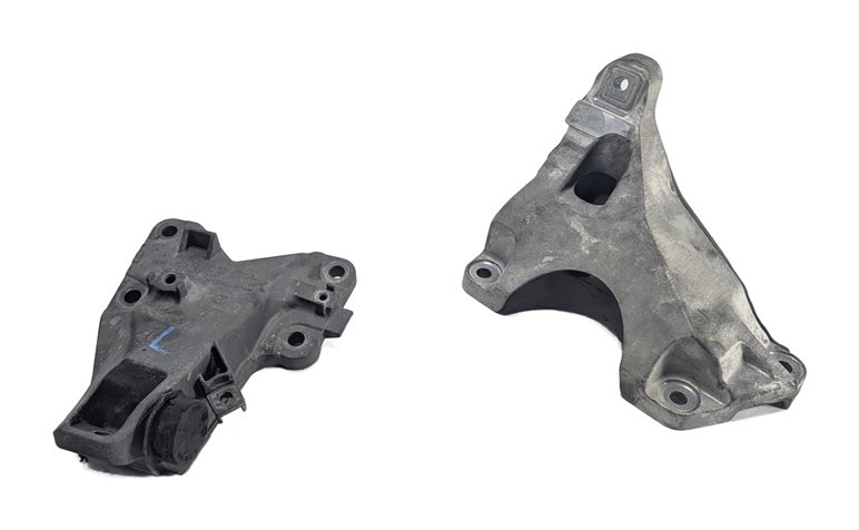 2011 BMW 335I (E90) 3.0L (N55) TURBO ENGINE LEFT/RIGHT MOTOR MOUNT BRACKET SET/2