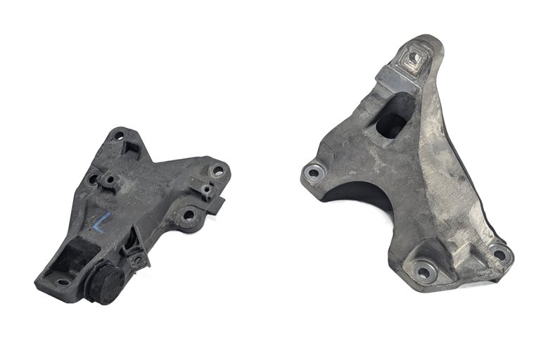 Thumbnail 2: 2011 BMW 335I (E90) 3.0L (N55) TURBO ENGINE LEFT/RIGHT MOTOR MOUNT BRACKET SET/2