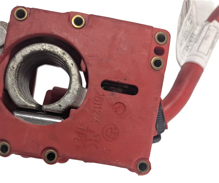 Thumbnail 13: 2011 BMW 335I (E90) 3.0L POSITIVE BATTERY POWER CABLE w/ SAFETY TERMINAL CLAMP