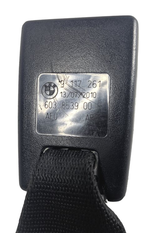 Thumbnail 6: 2011 BMW 335I E90 REAR LEFT/CENTER/RIGHT SEATBELT BUCKLE RECEIVER SET/3 (Black)