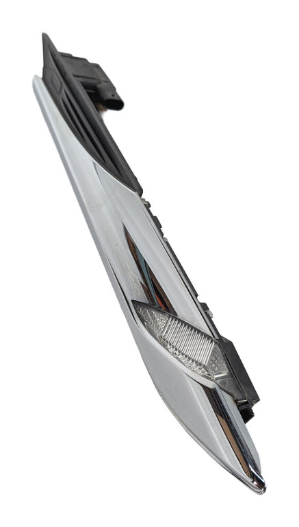 Thumbnail 5: 12-15 BMW 640i 650i ALPINA B6 (F06 F12 F13) FRONT RIGHT TURN SIGNAL LIGHT w/ PDC