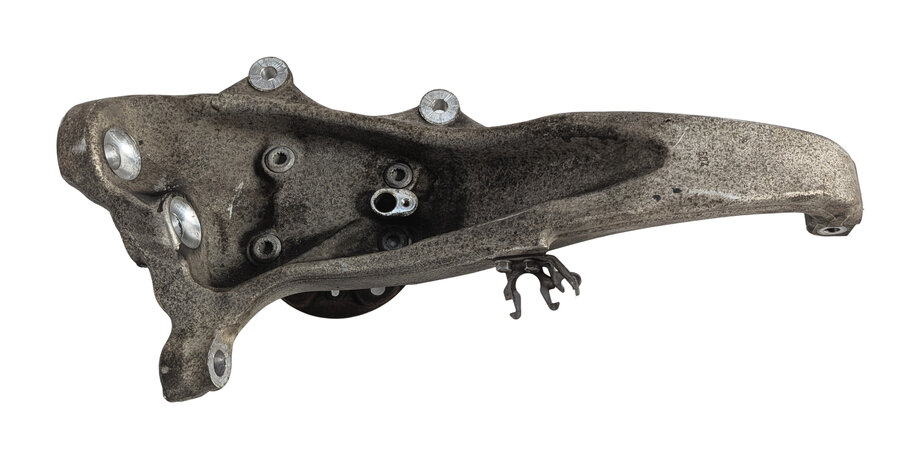 Thumbnail 6: 11-19 BMW 5 6 SERIES (F06 F10 F12 F13) RWD FRONT LEFT DRIVER SPINDLE KNUCKLE HUB