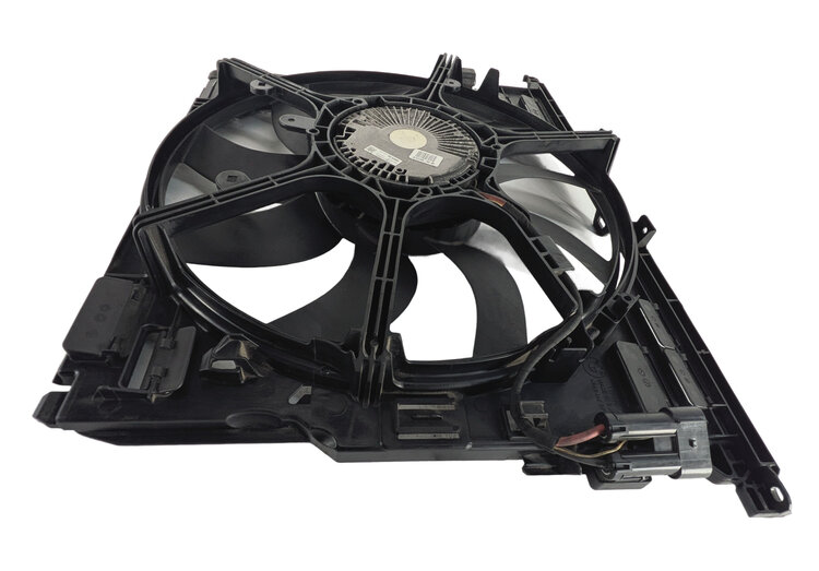 Thumbnail 3: 10-19 BMW 5 6 7 F01 F10 3.0L N54 N55 850 WATT RADIATOR COOLING FAN w/ SHROUD