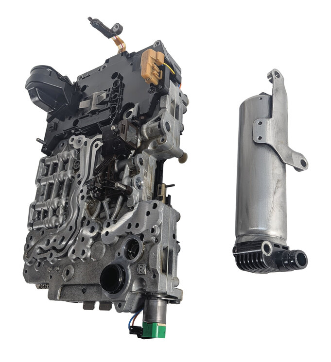 Thumbnail 4: 2013 BMW 640i 740i F06 F01 8HP45Z AUTOMATIC TRANSMISSION VALVE BODY w/OIL PUMP