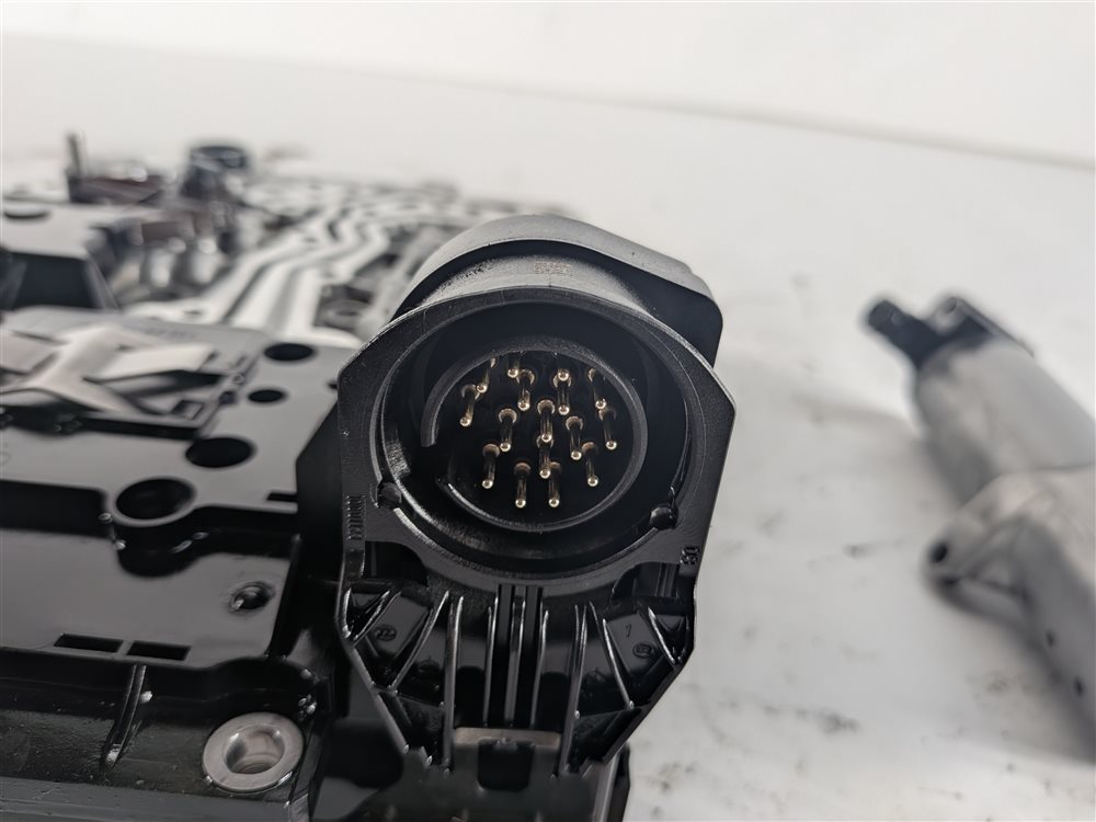 Thumbnail 7: 2013 BMW 640i 740i F06 F01 8HP45Z AUTOMATIC TRANSMISSION VALVE BODY w/OIL PUMP