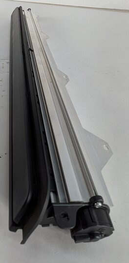 Thumbnail 3: 2013 BMW 640I GRAN COUPE (F06) REAR RIGHT DOOR WINDOW SUN SHADE ROLLER BLIND