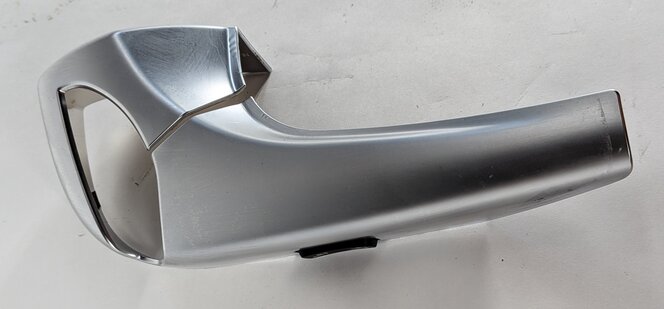 Thumbnail 5: 2013 BMW 640I GRAN COUPE (F06) FRONT RIGHT SEAT BELT SHOULDER GUIDE (Beige)