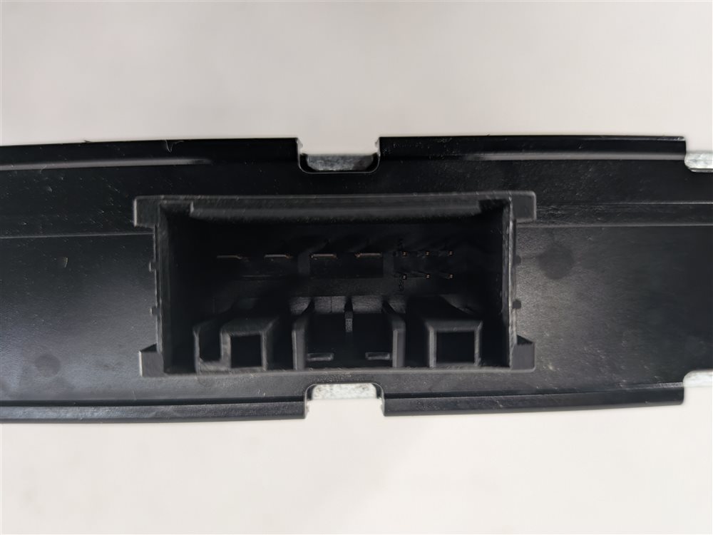 Thumbnail 9: 2013 BMW 640I GRAN COUPE (F06) VOLTAGE CONVERTER CONTROL MODULE COMPUTER UNIT