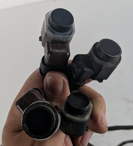 Thumbnail 8: 2013 BMW 640I GRAN COUPE F06 FRONT PDC PARKING SENSOR SET/4 w/ HARNESS (Black)