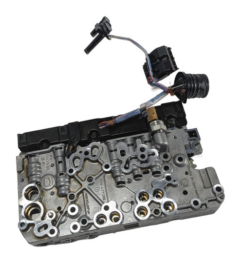 Thumbnail 2: 2014-2017 EVOQUE DISCOVERY SPORT (L538 L550) 9HP-48 AUTO TRANSMISSION VALVE BODY