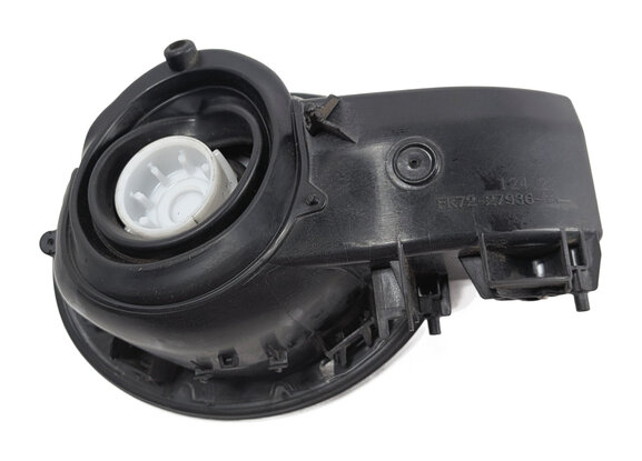 Thumbnail 5: 15-19 LAND ROVER DISCOVER SPORT (L550) FUEL TANK DOOR LID & HOUSING (Grey)