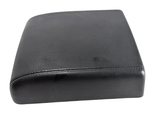 Thumbnail 5: 2015-2019 LAND ROVER DISCOVERY SPORT (L550) CENTER CONSOLE ARMREST LID (Black)