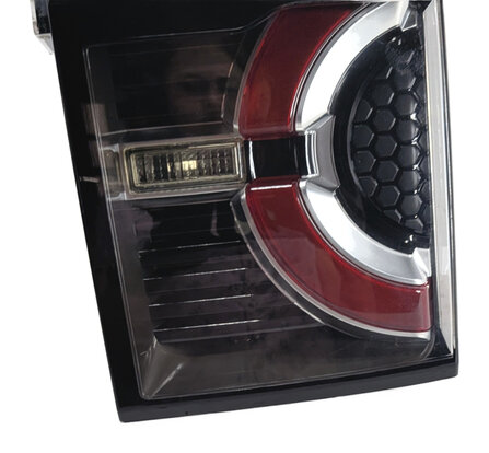 Thumbnail 2: 15-19 LAND ROVER DISCOVERY SPORT (L550) RIGHT REAR INNER TAILLIGHT LIGHT LAMP