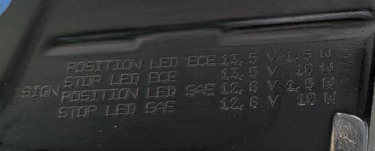 Thumbnail 9: 15-19 LAND ROVER DISCOVERY SPORT (L550) RIGHT REAR INNER TAILLIGHT LIGHT LAMP