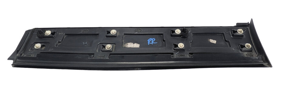 Thumbnail 3: 2015-2019 LAND ROVER DISCOVER SPORT (L550) REAR RIGHT LOWER DOOR MOULDING TRIM