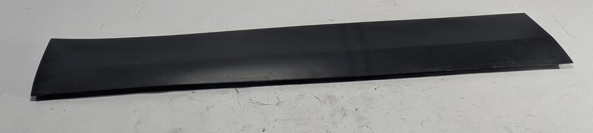 2015-2019 LAND ROVER DISCOVER SPORT (L550) FRONT LEFT DRIVER DOOR MOULDING TRIM
