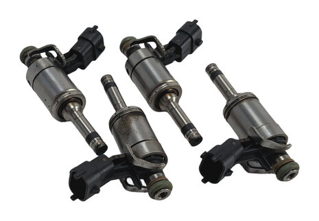 12-17 LR2 DISCOVERY SPORT RANGE ROVER EVOQUE (L538 L550) 2.0L FUEL INJECTOR SET
