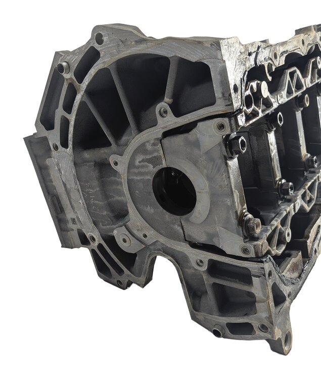 Thumbnail 5: 12-17 LAND ROVER LR2 DISCOVERY SPT EVOQUE (L538 L550) 2.0L TURBO CYLINDER BLOCK