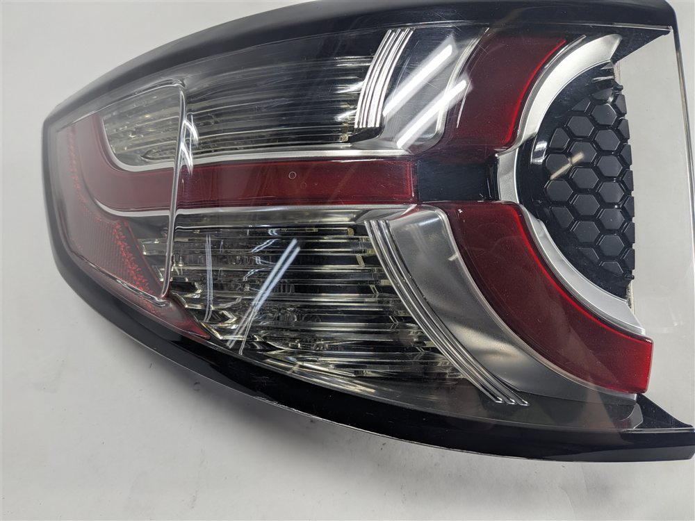 Thumbnail 8: 2015-2019 LAND ROVER DISCOVERY SPORT (L550) LEFT REAR TAILLIGHT BRAKE LIGHT LAMP