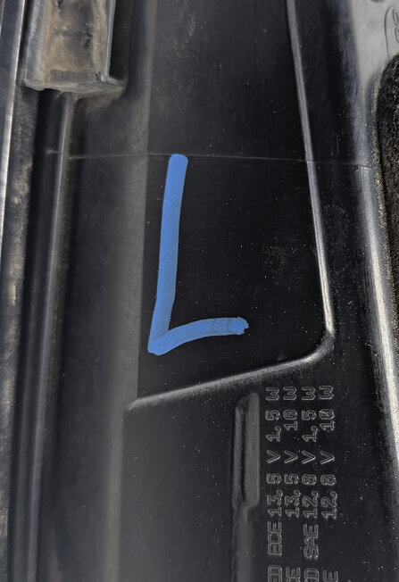 Thumbnail 11: 2015-2019 LAND ROVER DISCOVERY SPORT (L550) LEFT REAR INNER TAILLIGHT LIGHT LAMP