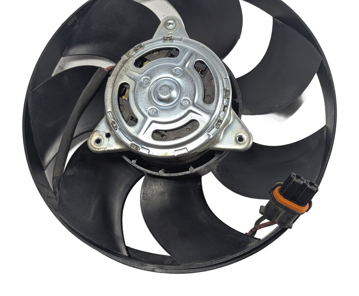 Thumbnail 5: 12-17 LR2 DISCOVERY SPORT EVOQUE (L538 L550) SMALL RADIATOR COOLING FAN & MOTOR