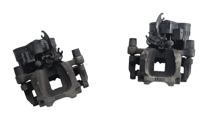 Thumbnail 2: 15-19 JAGUAR DISCOVERY SPORT EVOQUE L538 L550 REAR LEFT/RIGHT BRAKE CALIPER SET2