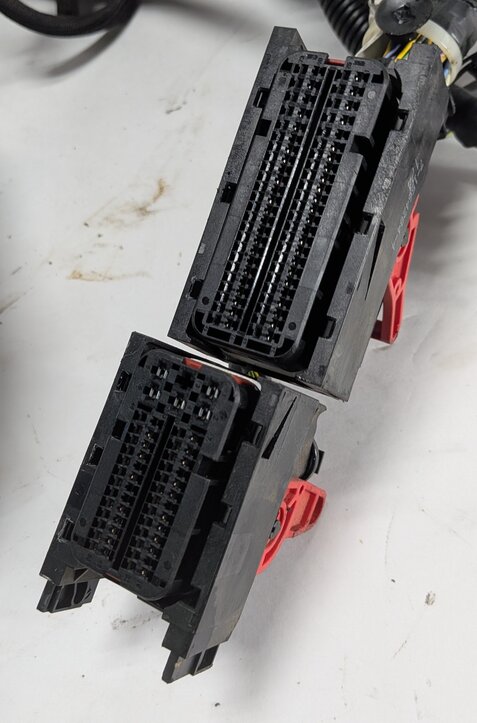 Thumbnail 3: 2016 LAND ROVER DISCOVERY SPORT L550 2.0L 204PT ENGINE WIRE HARNESS w/ FUSE BOX