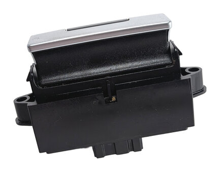 Thumbnail 4: 2016 LAND ROVER DISCOVERY SPORT (L550) ELECTRONIC PARKING BRAKE SWITCH w/ TRIM