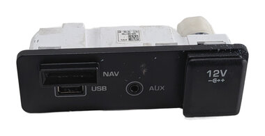 2016 LAND ROVER DISCOVERY SPORT (L550) CONSOLE USB AUX SD NAV PORT w/ 12V OUTLET