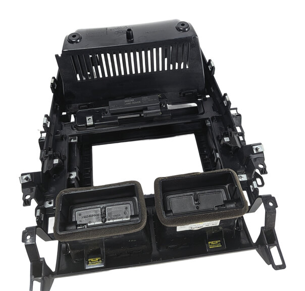 Thumbnail 6: 2016 LAND ROVER DISCOVERY SPORT L550 CENTER DASH AC VENT RADIO SWITCHES (Black)