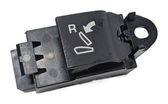 Thumbnail 2: 2016 LAND ROVER DISCOVERY SPORT (L550) REAR RIGHT SEAT BACK RELEASE SWITCH